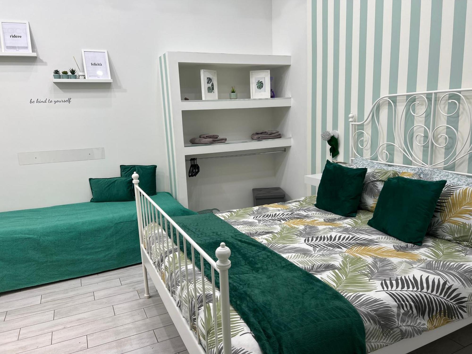Beatrice Home Наполи Екстериор снимка