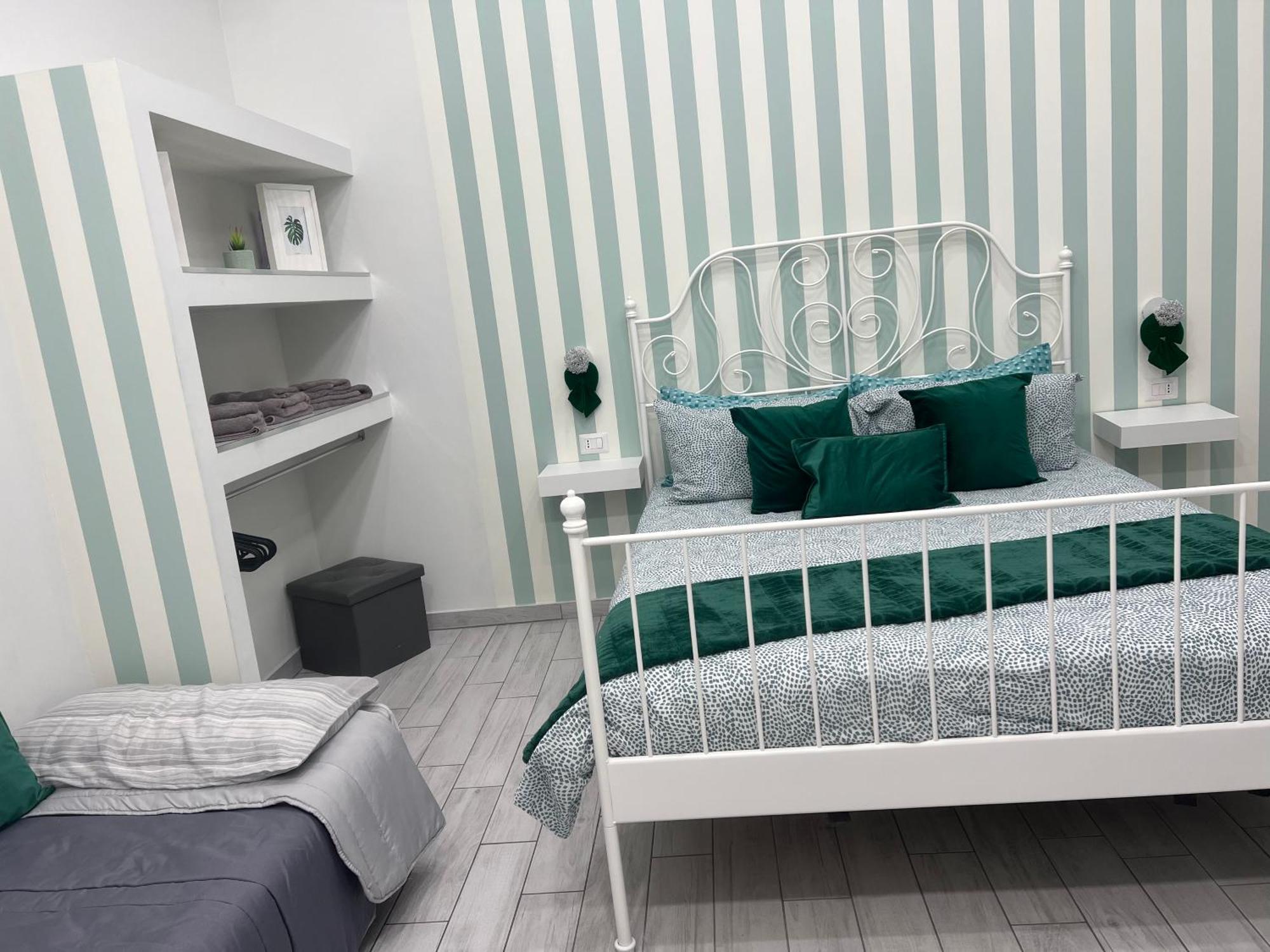 Beatrice Home Наполи Екстериор снимка