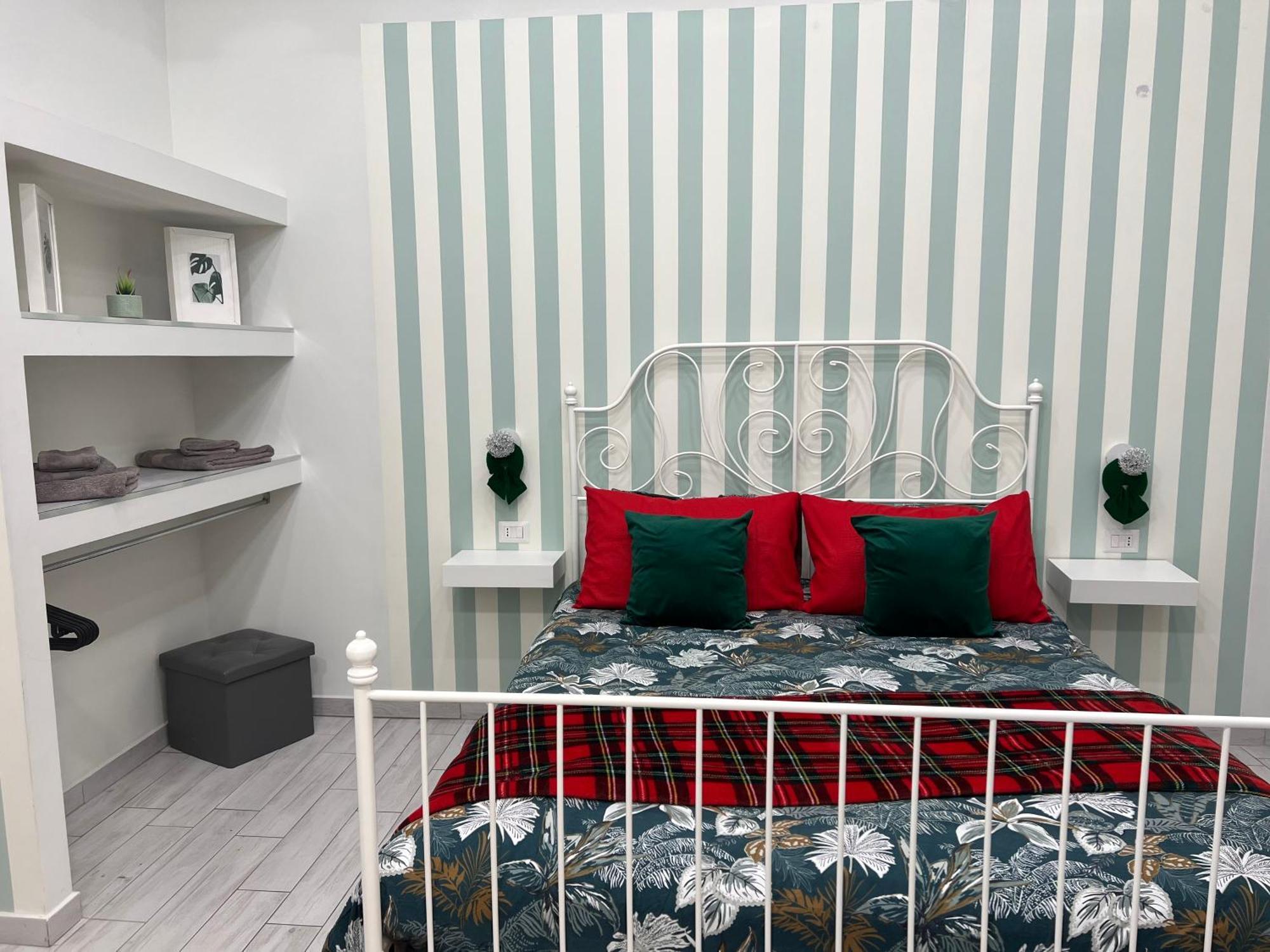 Beatrice Home Наполи Екстериор снимка