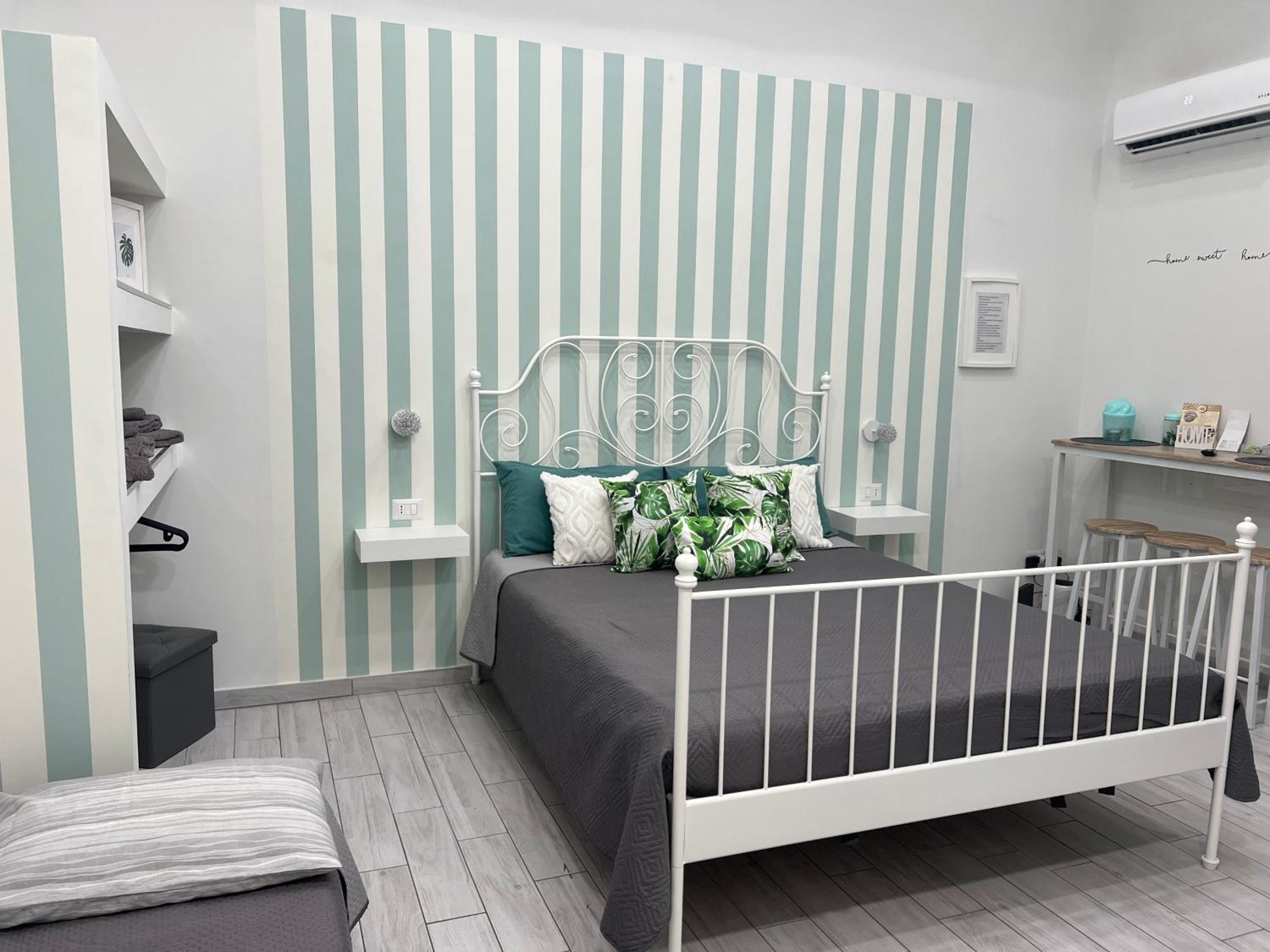 Beatrice Home Наполи Екстериор снимка